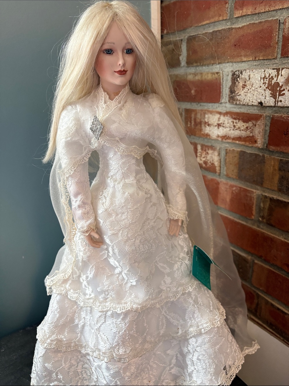 House of Lloyd Snow Queen in White Lace Dress